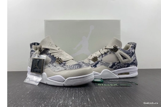 417  819139-030 Jordan  Retro 4 819139-030 GoAnywhere Snakeskin  0524